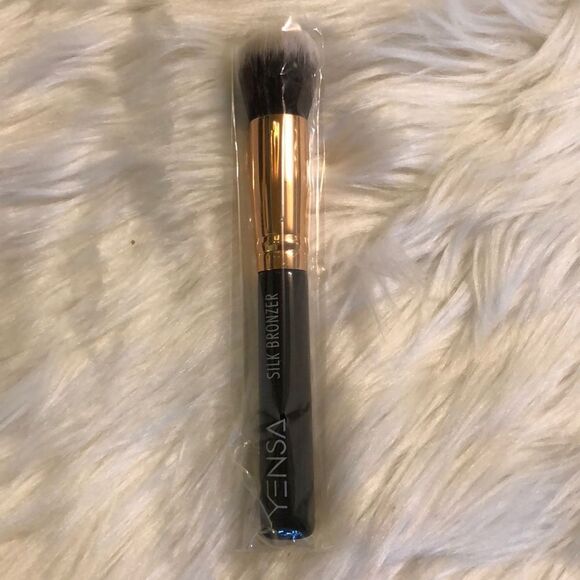 Yensa Beauty Silk Bronzing Base Sunlit Glow Bronzer and Brush Duo New in Box - Picture 5 of 13